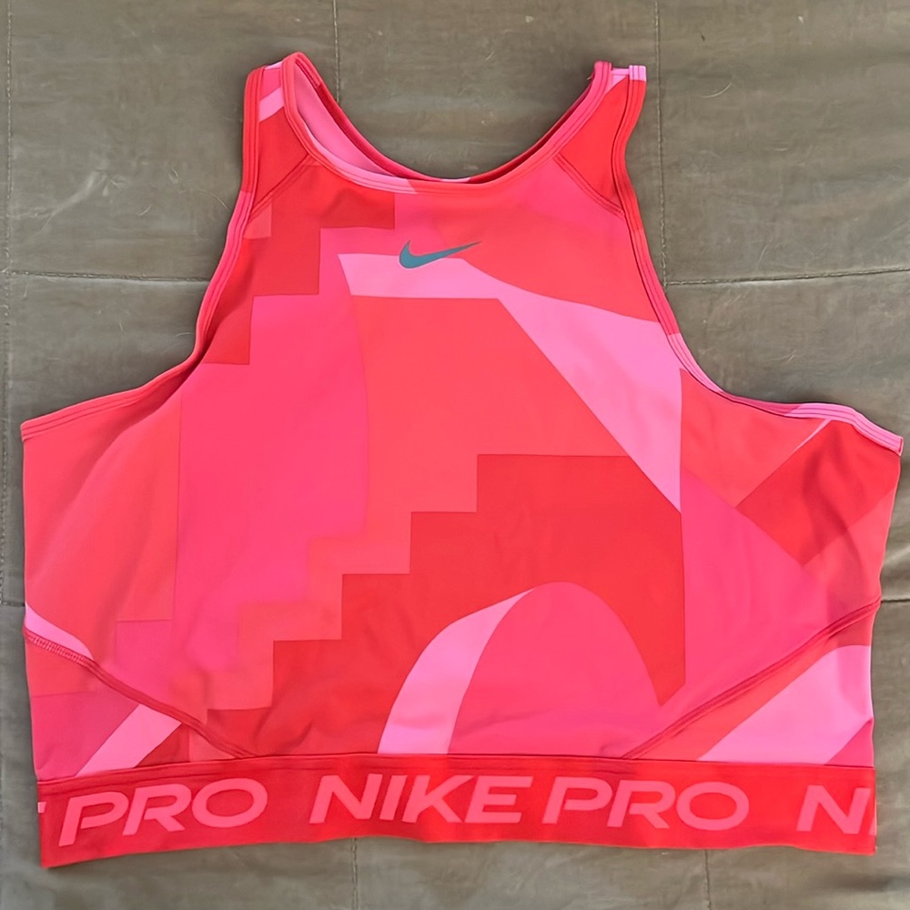 Nike Pro dri-fit crop top - size 2xl